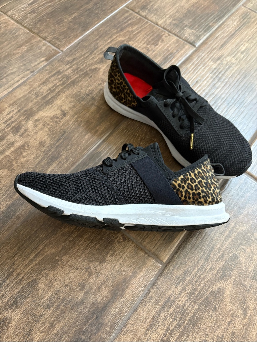 New Balance FuelCore Nergize V1 Black Cheetah Leopard Sneakers Size 8